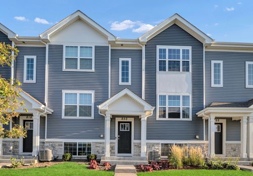 820 Briar Glen Court, Hampshire, IL, 60140 | Card Image