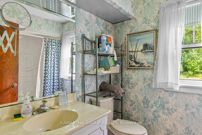 103 Shadow Lake Rd, House other with 5 bedrooms, 2 bathrooms and 8 parking in Coboconk ON | Image 30