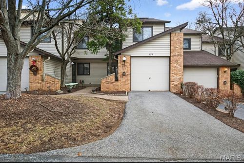 624 Painted Vista Dr, Ballwin, MO, 63021-7712 | Card Image