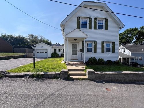 13 Simon Ct, Clinton, MA, 01510-3517 | Card Image