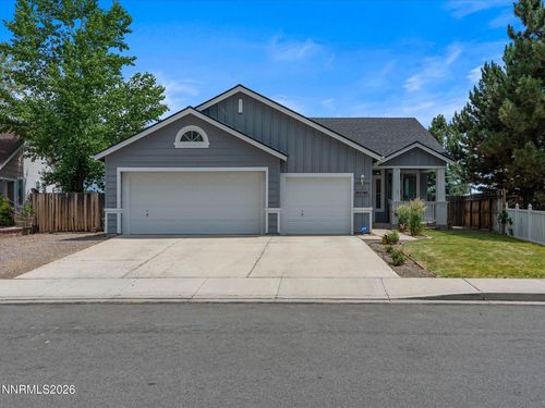 9561 Crystalline Dr, Reno, NV, 89506-7596 | Card Image