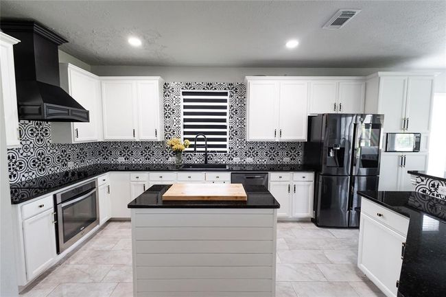 2506 Foxcrest Dr, House other with 5 bedrooms, 5 bathrooms and 2 parking in Katy TX | Image 4