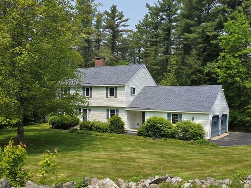 195 Pine Hill Rd, New London, NH, 03257-5788 | Card Image