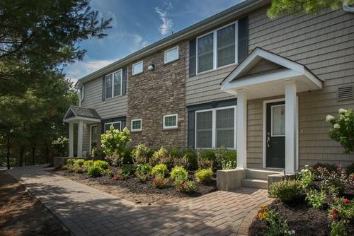 1006-1008 Vista View Dr, Farmingville, NY, 11738-3012 | Card Image