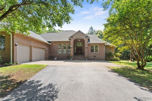12071 Meriturn Pl, Ashland, VA, 23005-7647 | Card Image