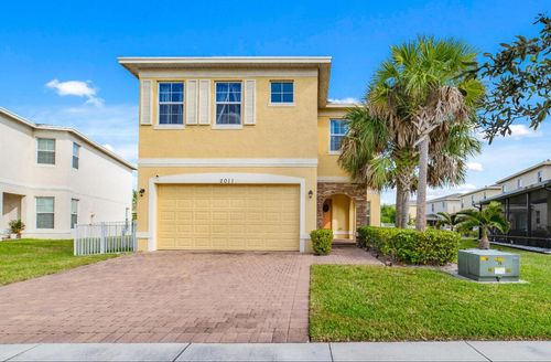 2011 Nw Cataluna Cir, Port St. Lucie, FL, 34986-5805 | Card Image