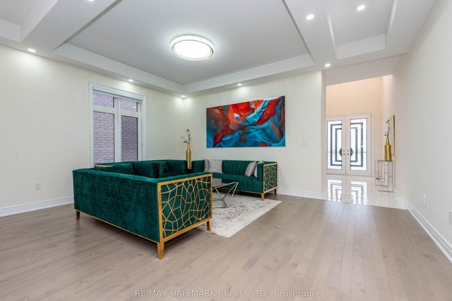 29 Midmorning Rd, House other with 8 bedrooms, 8 bathrooms and 4 parking in Brampton ON | Image 4