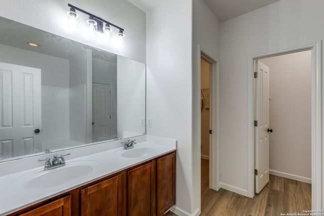 1121 Zacharys Way, House other with 3 bedrooms, 2 bathrooms and null parking in Austin TX | Image 15