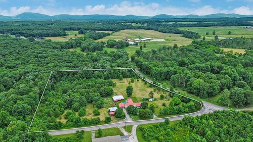 64 Coppett Rd, Crossville, TN, 38572-1916 | Card Image