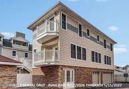24-21 Blaine Ave, Seaside Heights, NJ, 08751-2101 | Card Image