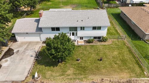 4012 W Deschutes Ave, Kennewick, WA, 99336-2653 | Card Image