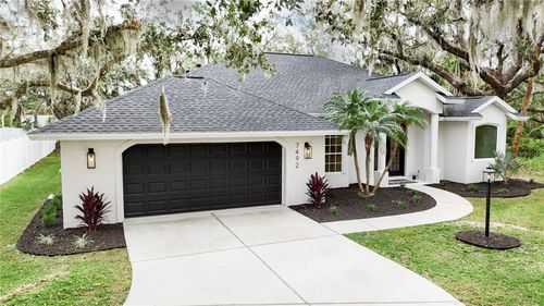 7492 Deer Crossing Court, SARASOTA, FL, 34240 | Card Image