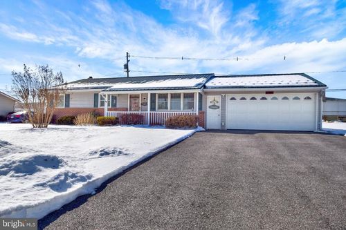 1138 Brandon Dr, CHAMBERSBURG, PA, 17201-2934 | Card Image