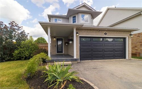39 Beardmore Cres, Acton, ON, L7J2Z1 | Card Image