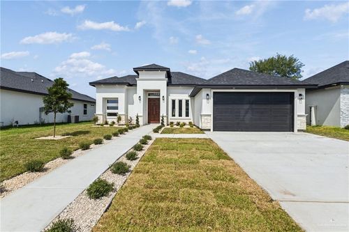 8043 N 48th Ln, McAllen, TX, 78504-0959 | Card Image