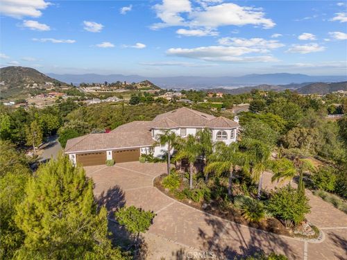 21100 Paseo Montana, Murrieta, CA, 92562-8522 | Card Image