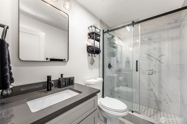 24028 6 Th Pl W, House other with 4 bedrooms, 4 bathrooms and 2 parking in Bothell WA | Image 25