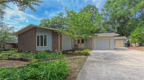 1815 Hawthorne Ln, Burlington, NC, 27215-3401 | Card Image