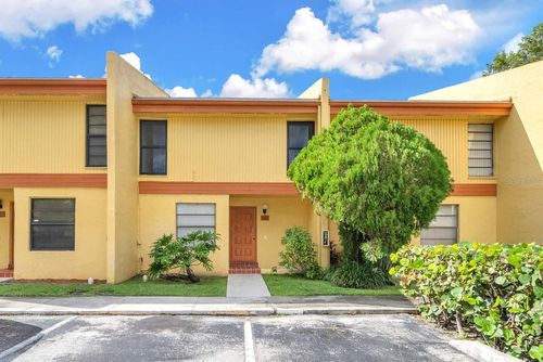 303-1610 Nw 93rd Avenue, HOLLYWOOD, FL, 33024 | Card Image
