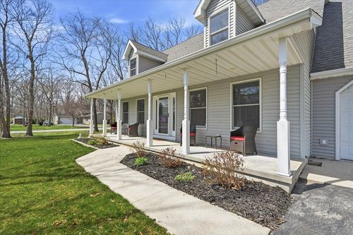 9642 N, Demotte, IN, 46310 | Card Image