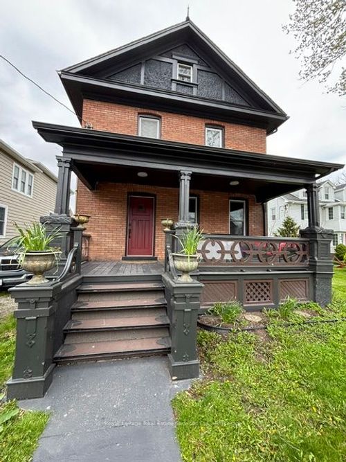 25 Isabel St, Port Colborne, ON, L3K4W6 | Card Image