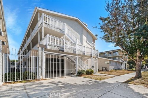 7- Molino Avenue, Long Beach, CA, 90804 | Card Image