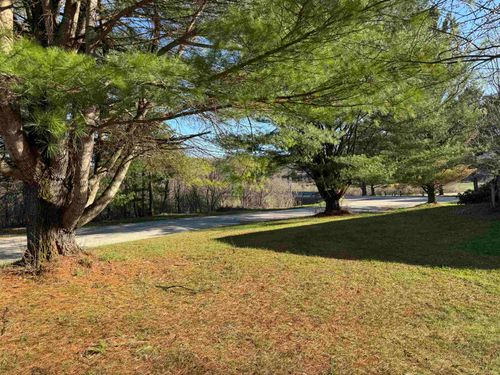 19 Melody Ln, Johnson, VT, 05656-9784 | Card Image