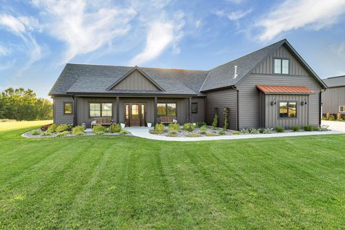 8841 Basil Rd, Swanville, MN, 56382-3700 | Card Image