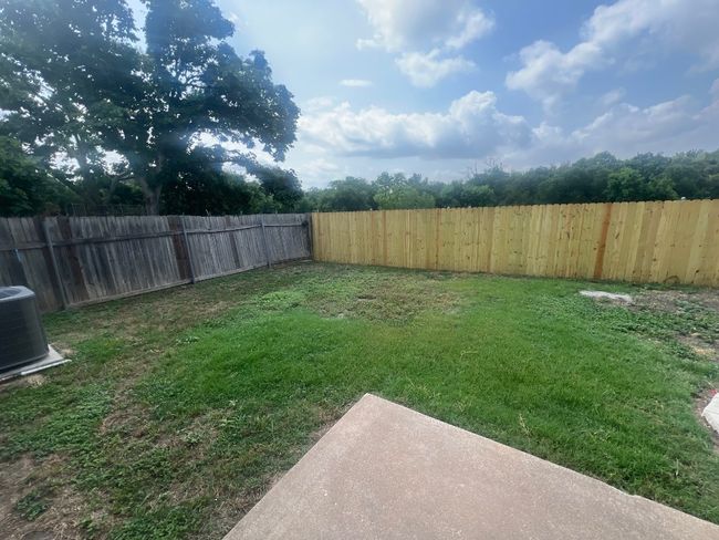 711 Decker Prairie Dr, House other with 3 bedrooms, 2 bathrooms and 6 parking in Austin TX | Image 15
