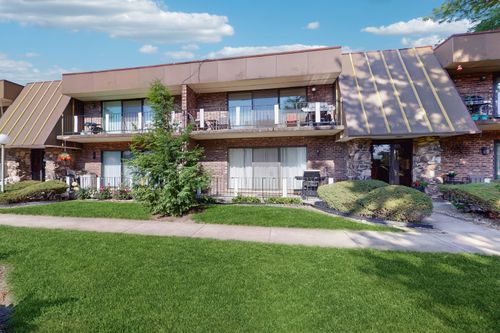 41b-11104 O Gorman Dr, Palos Hills, IL, 60465-2109 | Card Image