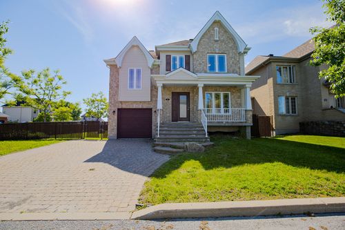 4 Crois Des Prairies, Terrebonne, QC, J6V0B5 | Card Image