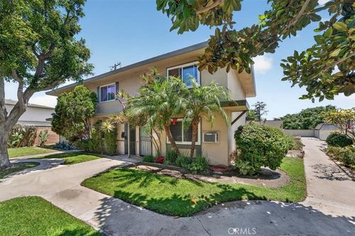 c-8788 Valley View St, Buena Park, CA, 90620-3583 | Card Image