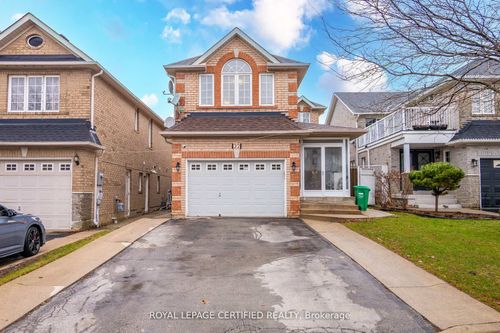 32 Wildsky Rd, Brampton, ON, L6Y5P6 | Card Image
