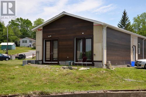 248 Front St N, Campbellford, ON, K0L1L0 | Card Image