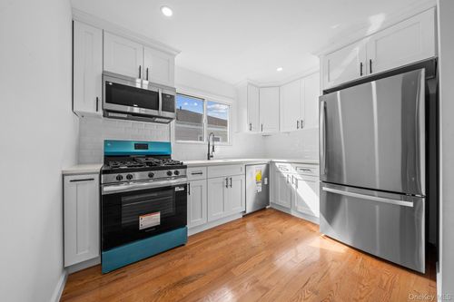 1445 Gipson St, Far Rockaway, NY, 11691-2312 | Card Image