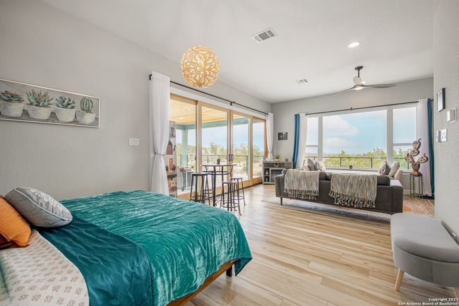 554 Seven Falls Dr, House other with 7 bedrooms, 8 bathrooms and null parking in Fredericksburg TX | Image 24