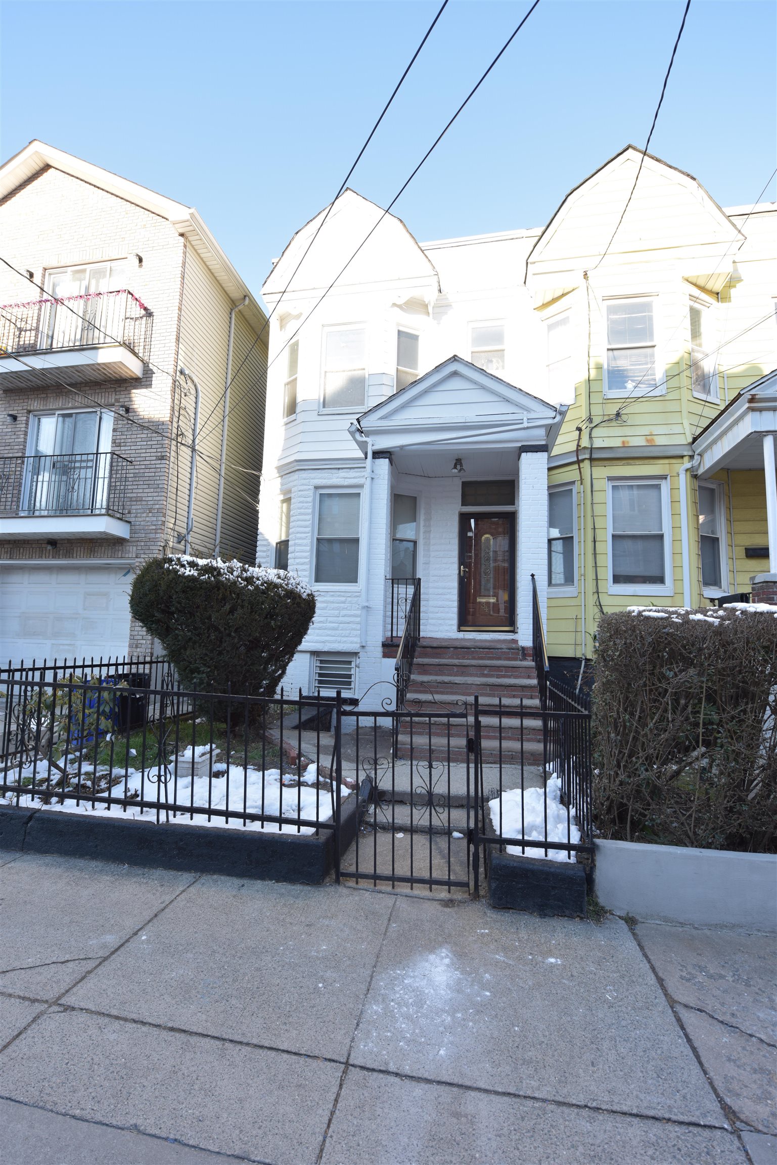 Forrest St, Jersey City, NJ 07304