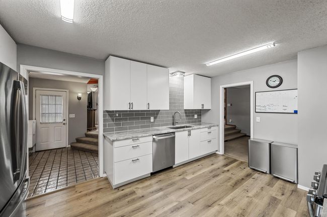 18_11542_Xavis_Street_NW18_mls.jpg | Image 13