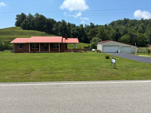 1183 Ky 2027, Campton, KY, 41301-8765 | Card Image