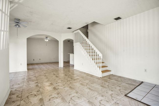 1981 - 1981 Sw 103 Rd Ter, Townhouse with 3 bedrooms, 3 bathrooms and null parking in Miramar FL | Image 11