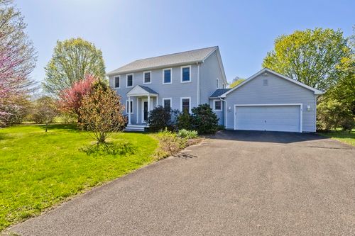 3 Grand Oak Farm Rd, Hadley, MA, 01035-9700 | Card Image