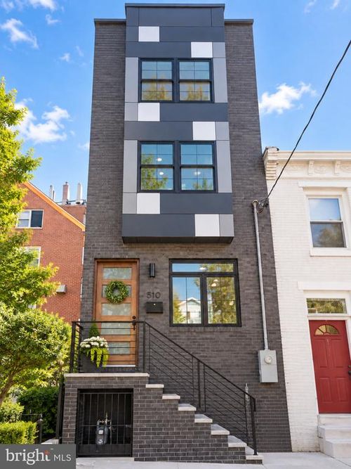 510 Winton St, PHILADELPHIA, PA, 19148-5725 | Card Image