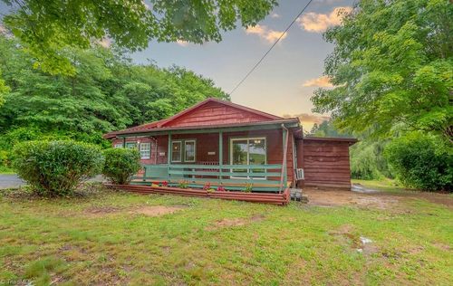 184 Vance St, Newland, NC, 28657 | Card Image