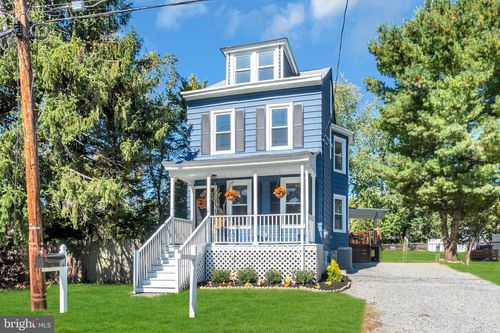 52 Betts Ave, LAWRENCEVILLE, NJ, 08648-4504 | Card Image