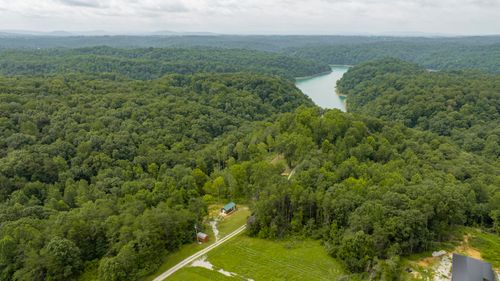 439 Lakepoint View Road, Monticello, KY, 42633 | Card Image