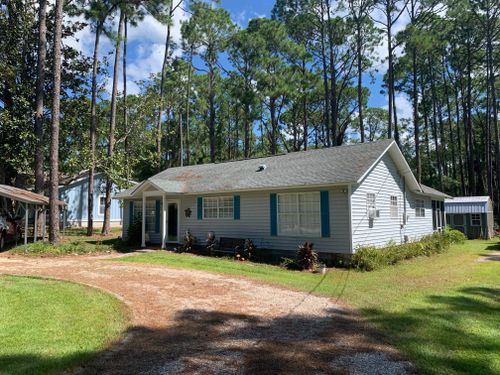107 Infield Dr, Carrabelle, FL, 32322-2205 | Card Image