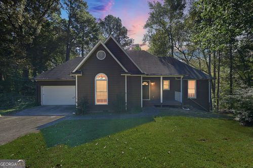 7779 Horseshoe Bnd, Lithonia, GA, 30058-5807 | Card Image