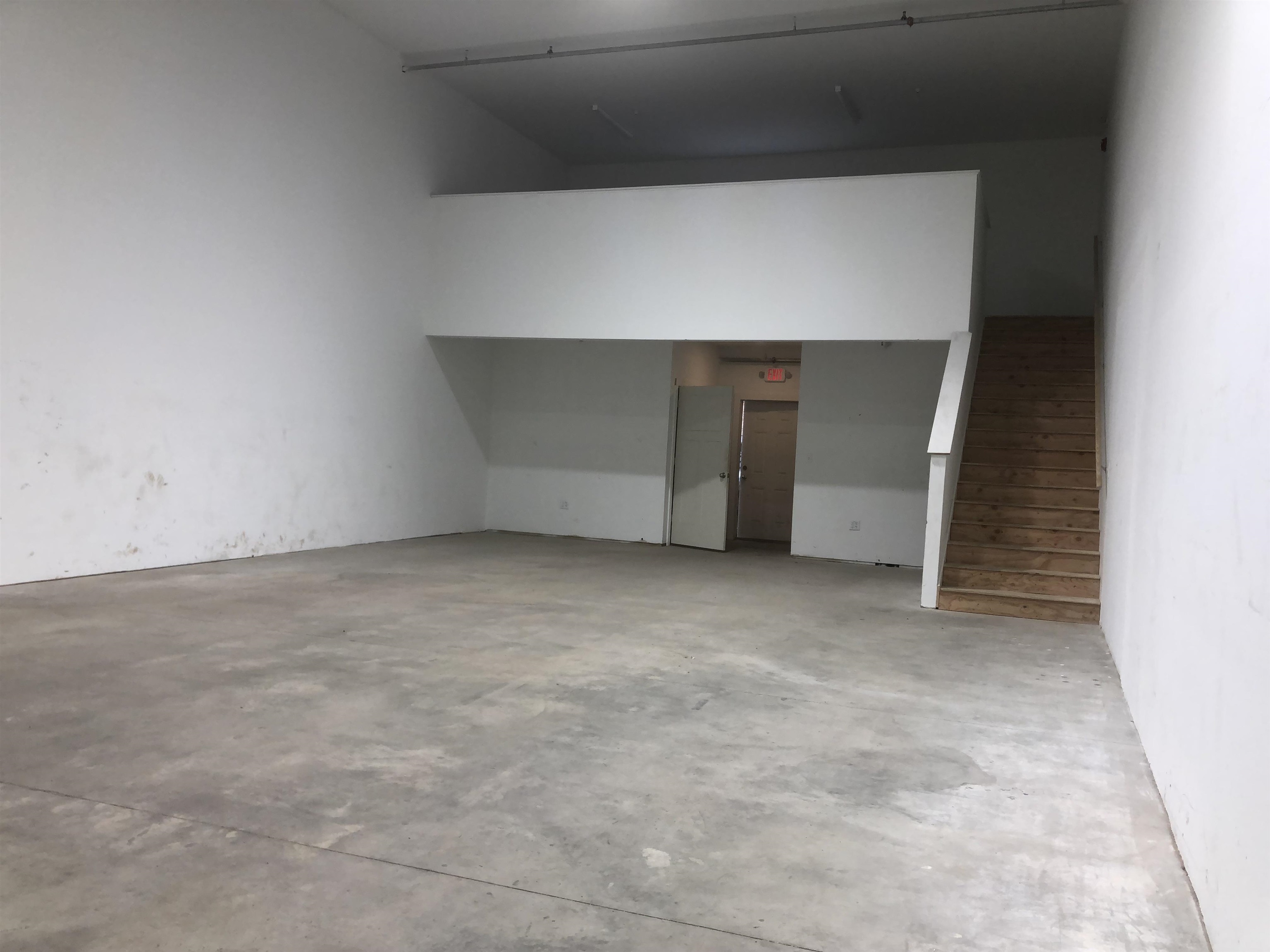 Commercial Lease in Pelham