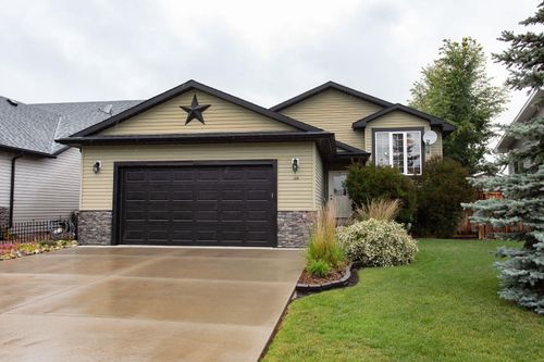 124 12 Avenue, Sundre, AB, T0M1X0 | Card Image