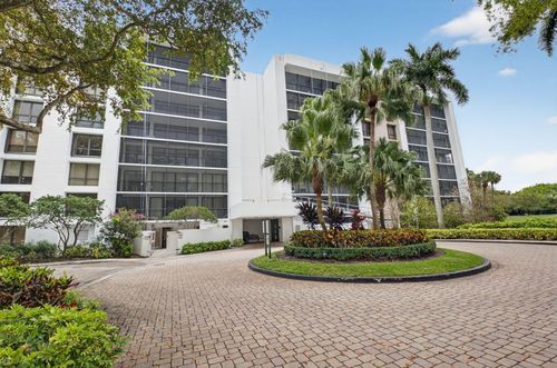 318-20090 Boca West Drive, Boca Raton, FL, 33434 | Card Image